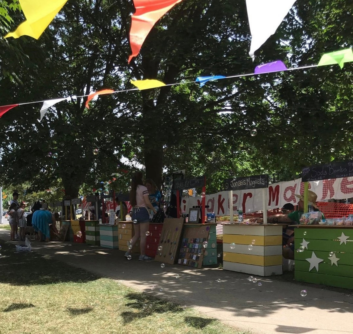 Mini Maker Market